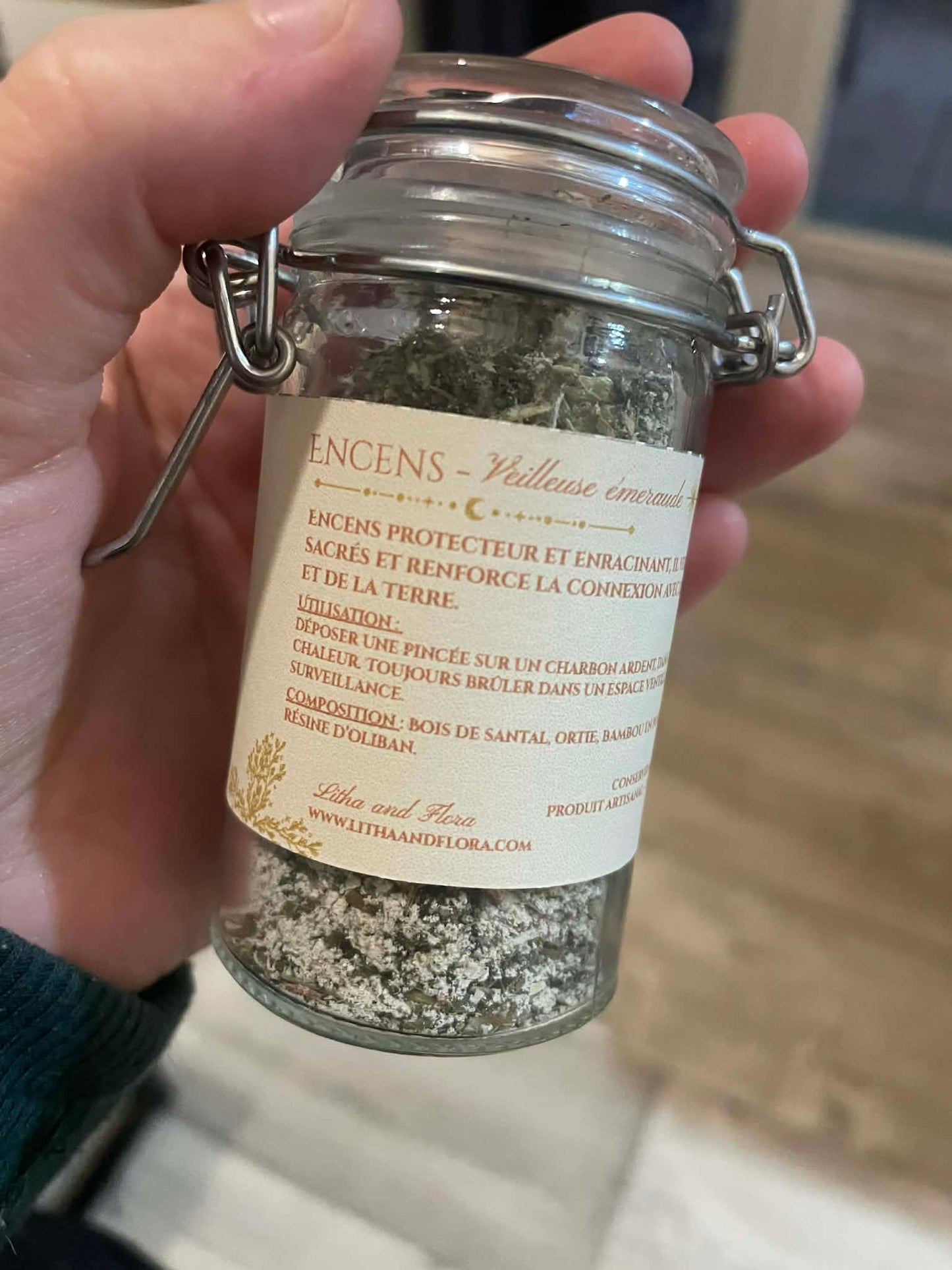 Encens en poudre – Veilleuse Émeraude 🌿💫